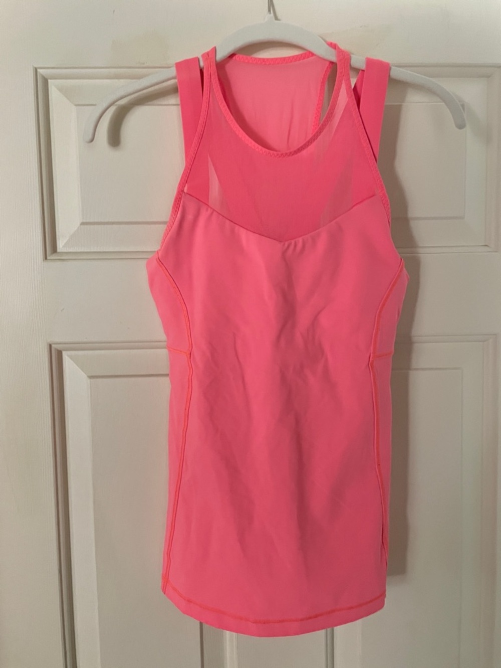 Lululemon top size 4